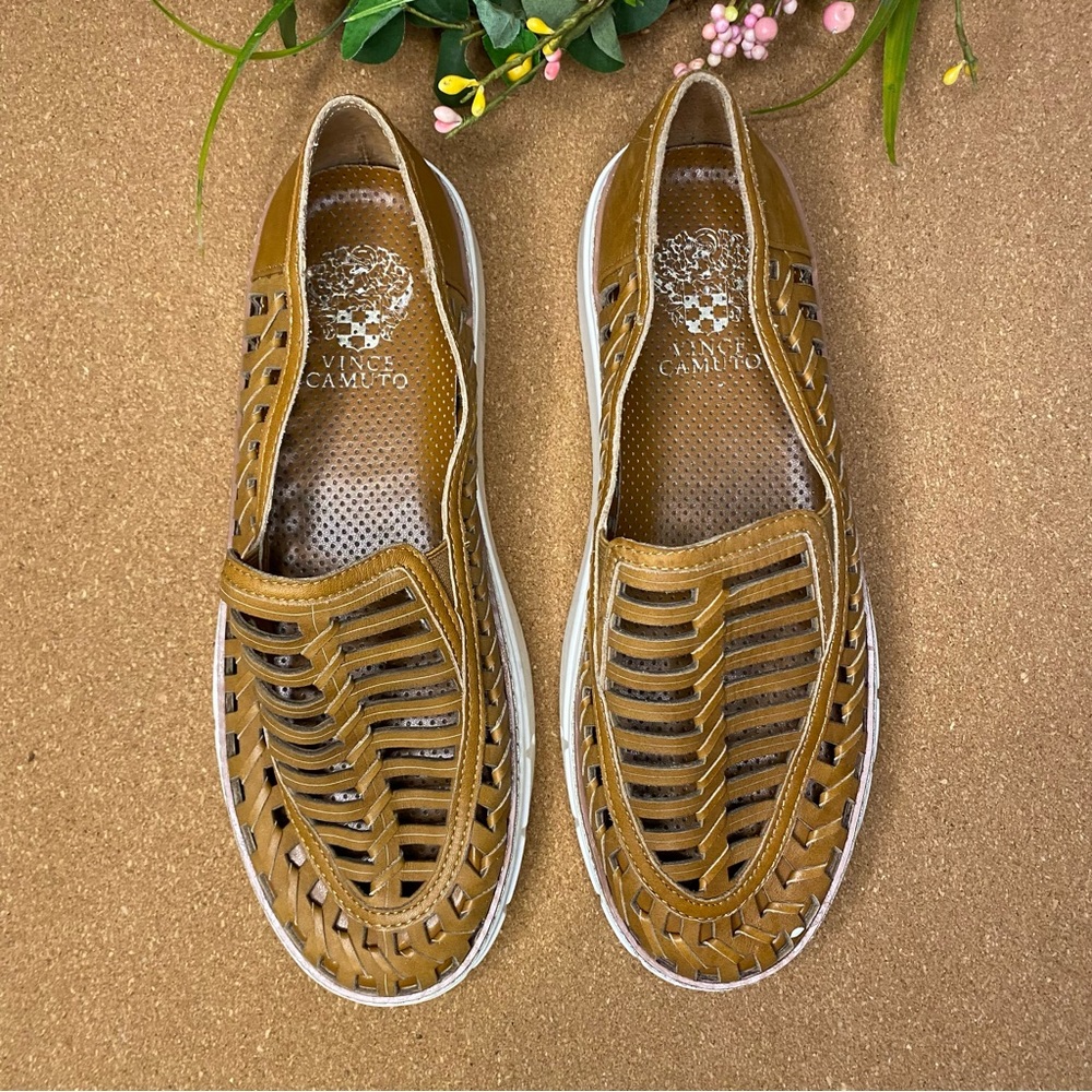 VINCE CAMUTO ROMEENA FLATFORM SNEAKER SIZE 9M - Picture 2 of 11